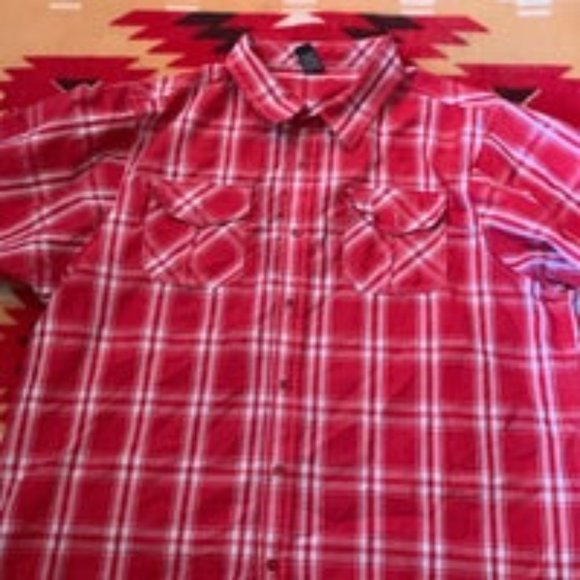 Mens plaid button down shirt - Picture 1 of 2